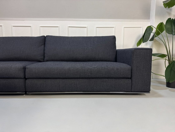 Image 1 of Sofá de diseño Minotti Hamilton, color azul grisáceo, modelo de exposición