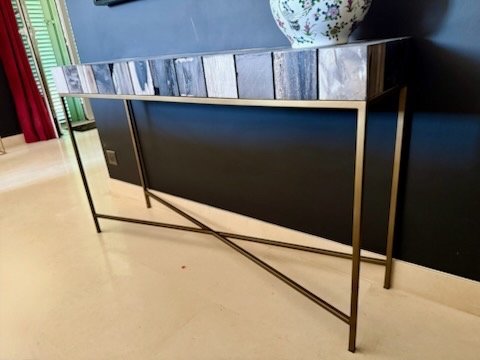 Image 1 of Console 