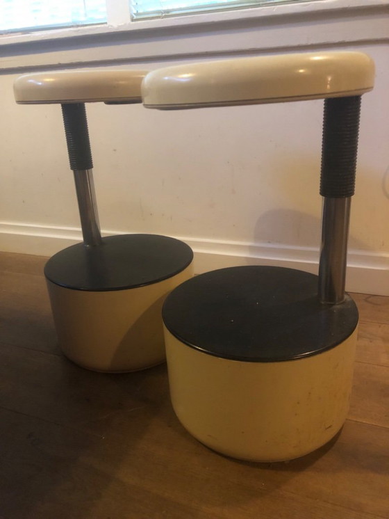 Image 1 of 2 Hocker / Barhocker Velca legnano Milan