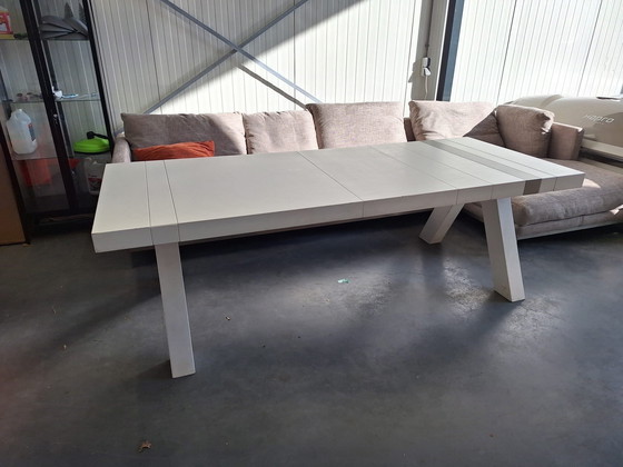 Image 1 of Table à manger design