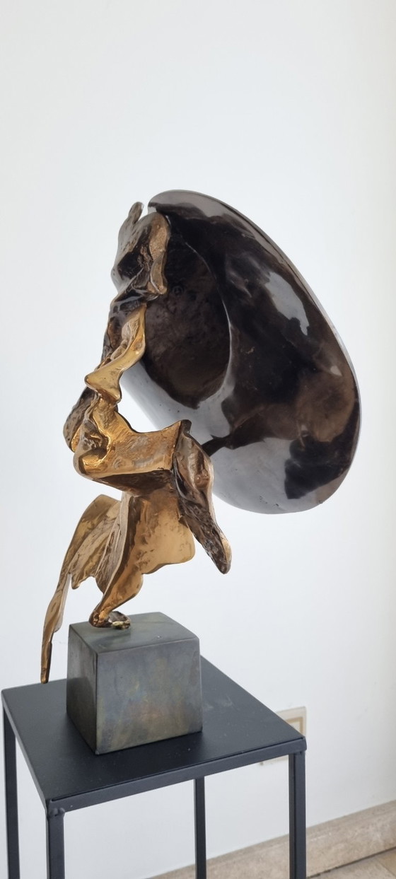 Lohé Bronze Sculpture of a Woman's Head with Hat, Gold, Art Deco (photo 6 of 6)