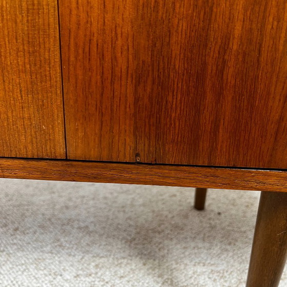 Lowboard aus Teakfurnier, 1960/70, Midcentury Modern – Highboards, Wood, Vintage (photo 17 of 17)