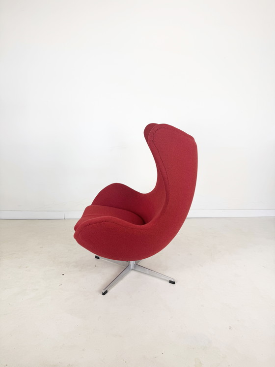 Image 1 of Vintage Egg Chair
