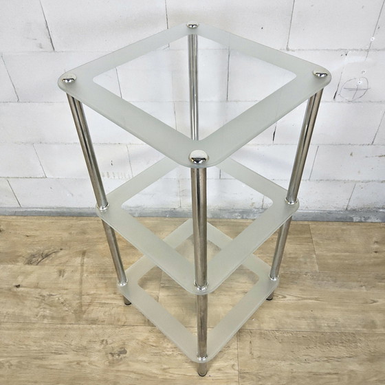 Image 1 of Set di scaffali/armadietti da bagno in vetro retrò (anni '80/'90) a 3 livelli