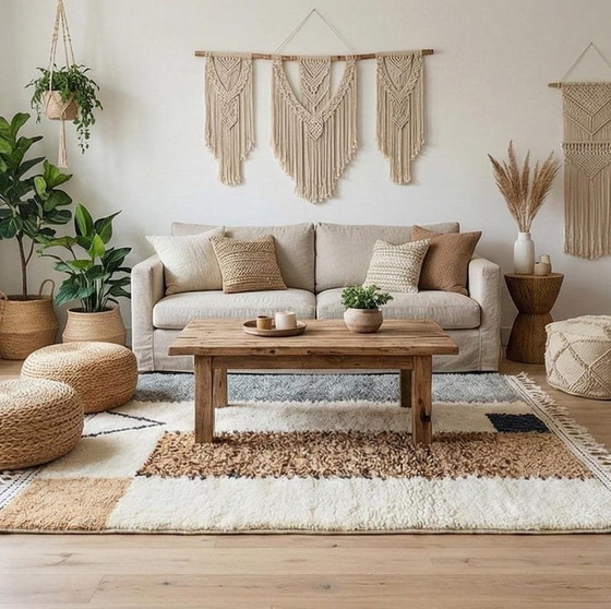 Image 1 of Handmade Moroccan natural wool rug, 150x250 cm