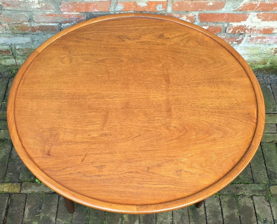 Vintage Coffee table. Scandinavian design. 1960s, Wood, Brown (photo 3 of 8)