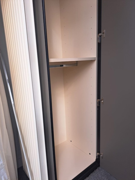 Image 1 of B&B Italia schöner großer Schrank dunkelgrün