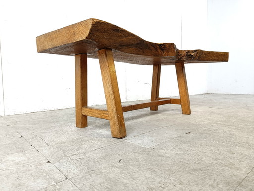 Diepte: Vintage houten brutalistische salontafel, jaren 1960