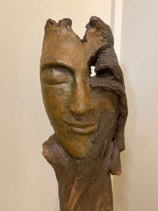 statue en céramique de 68 cm de haut faite à la main