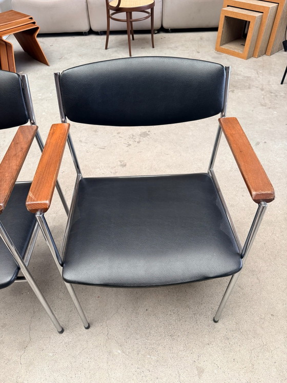 Vintage Model 60 Armchair, Gijs van der Sluis, Wood, Chrome, Black (photo 7 of 10)