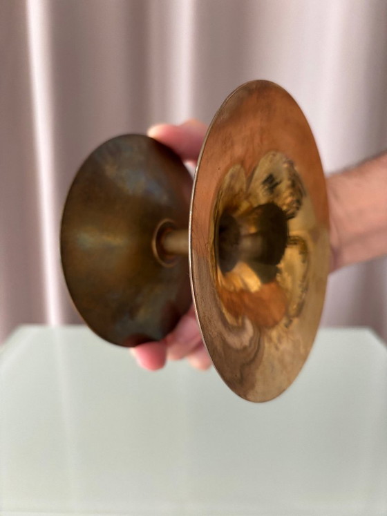 Vintage Brass Pedestal Candle Holder – Sculptural Mid-Century Design – Bronze (photo 8 of 9)