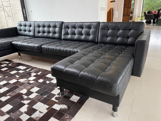 Image 1 of Großes schwarzes Ledersofa mit 2 Chaiselongues