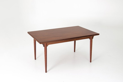 Modèle 54 table à manger extensible gunni omann