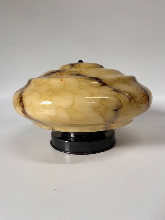 Image 1 of Vintage grote plafonnière gemarmerd glas Art Deco jaren dertig