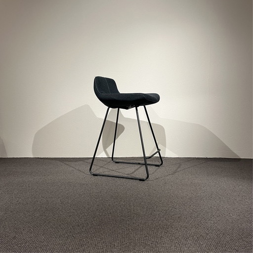 Leolux Caron laag  (set van 2) – barkrukken, Plastic, Textile (photo 2 of 6)