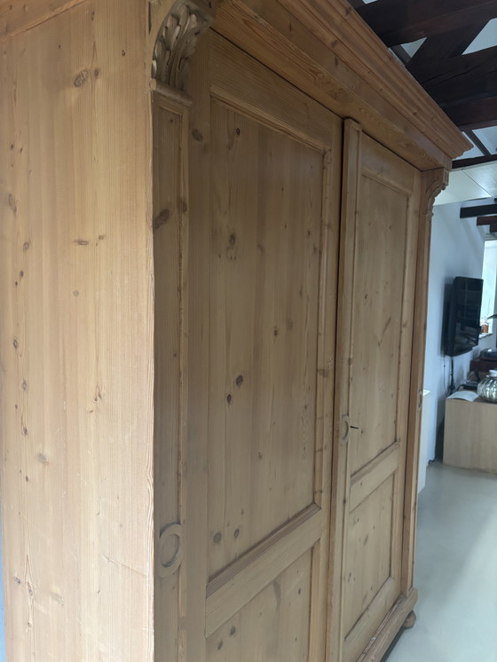 Image 1 of Grenen kast