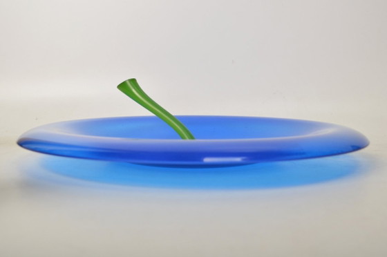 Image 1 of Coupe à fruits vintage Koziol « Big Apple » / Rare bleu à pied vert / Design des années 1990, Allemagne