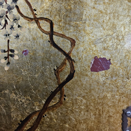 Image 1 of Vintage Chinese Kast Bladgoud / Bloemen en Vogels / Bohemian Kast / Aziatische Kast / Oosterse Kast