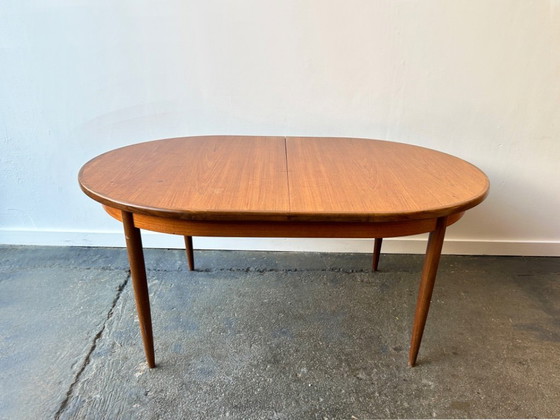 Image 1 of Table de salle à manger extensible G Plan Fresco, style moderne du milieu du siècle, années 1960
