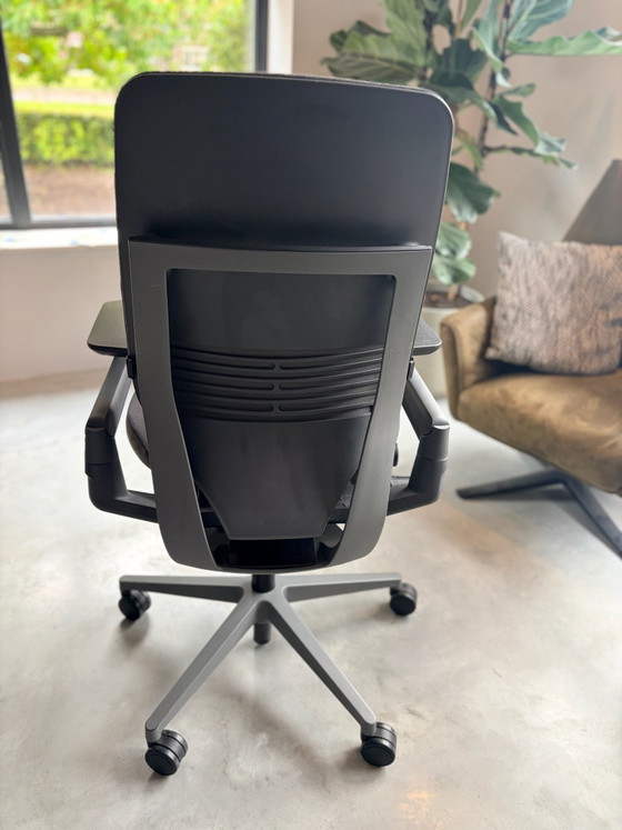 Chaise de bureau Steelcase Gesture, Chaises de bureau, Textile, Métal, Gris (photo 2 sur 6)