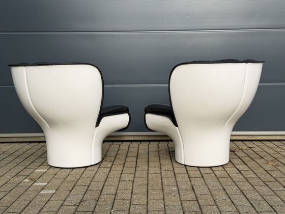 Image 1 of 2x 1st edition Comfort Joe Colombo Elda chairs Top condition!!
