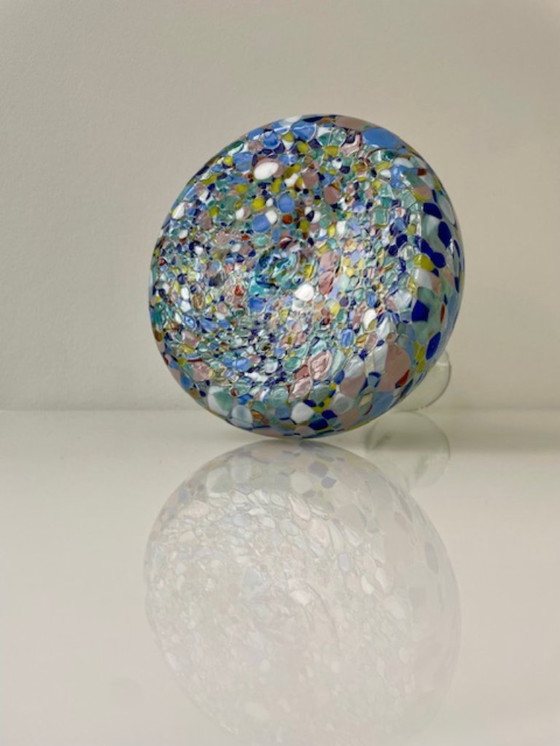 Image 1 of Mundgeblasene Designer-Karaffe mit buntem Konfetti-Effekt