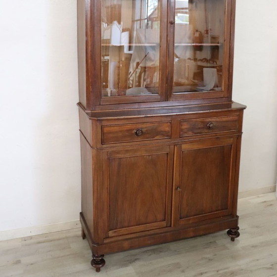 Credenza con vetrina in legno con ante in vetro, Italia Metà XIX secolo, Credenze con vetrina, Marrone (foto 7 di 15)