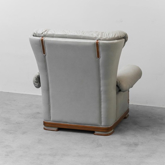 Image 1 of COPPIA DI POLTRONE VINTAGE IN PELLE GRIGIO E LEGNO ANNI ’50 MODERNARIATO