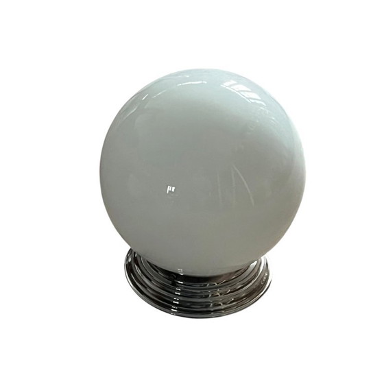 Plafonnier ou applique globe en verre opaline blanc 20 cm rosace de fixation en inox – Glass (photo 9 of 9)