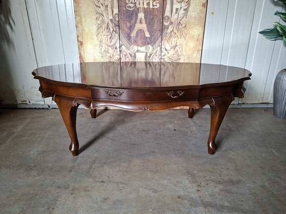 Image 1 of Classic baroque coffee table with drawers, dimensions 150x90cm and 52cm high.