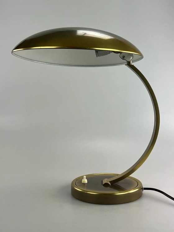 Image 1 of Lampada da tavolo Kaiser Idell anni '60, 6751, ottone, design di metà secolo