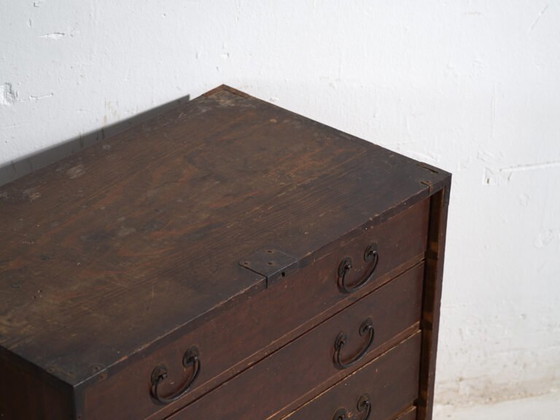 Antique Japanese tansu with drawers and iron hardware – Meiji Period, Japan, circa 1900 – Chest of drawers (photo 12 of 40)