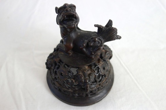 Image 1 of Quemador de perfume/incienso trípode grande con decoración de dragón, China