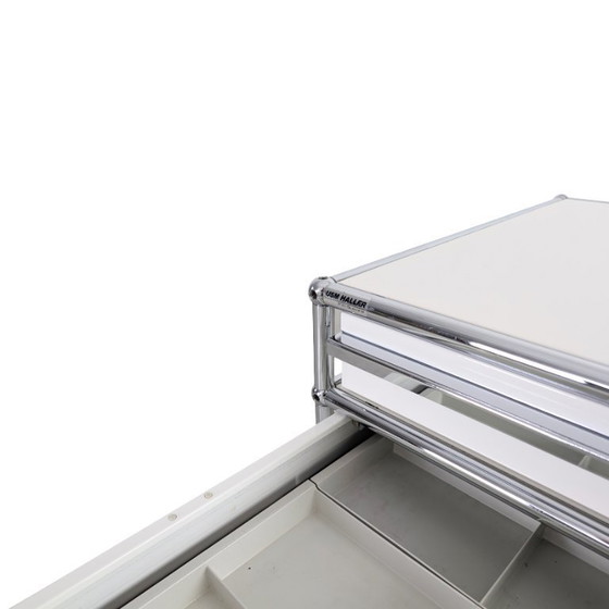 Image 1 of Armoire de bureau roulante USM Haller blanche Fritz Trolley