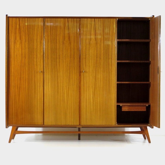 Image 1 of Grande armoire vintage Mid Century à 4 portes, années 1960
