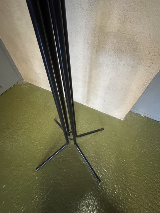 Appendiabiti di design italiano – Metallo cromato e laccato nero – Anni '60-'70 (photo 8 of 13)