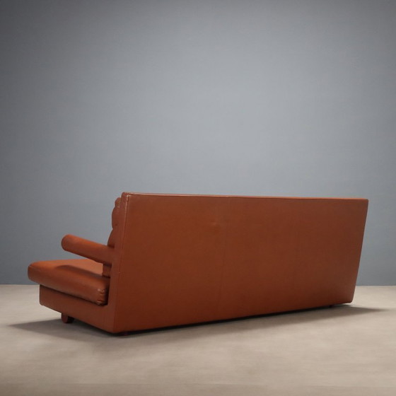 Image 1 of Basity-bank van Antonio Citterio voor B&B