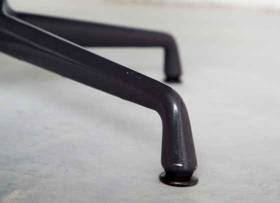 Charles & Ray Eames Stoel EA124 & Ottomane EA125 voor Vitra/Herman Miller – Verstelbare relaxstoel, Textiel (photo 16 of 20)