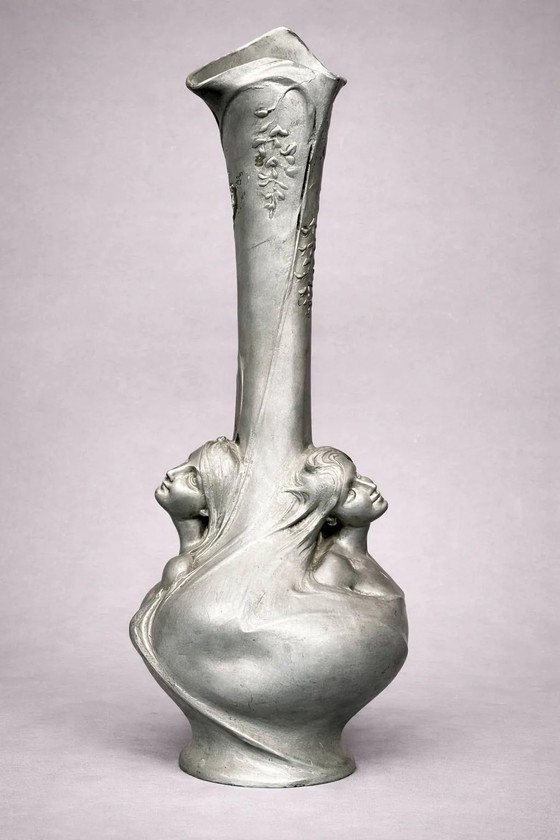 Miss Sibeud. Large Art Nouveau vase. – Metal (photo 7 of 7)