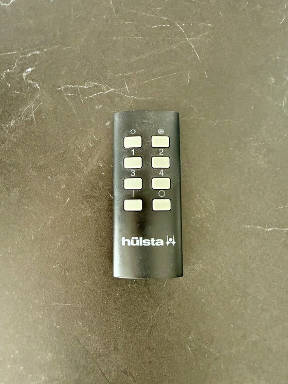 Image 1 of Mueble TV Hulsta Navis Lowboard equipado con iluminación.