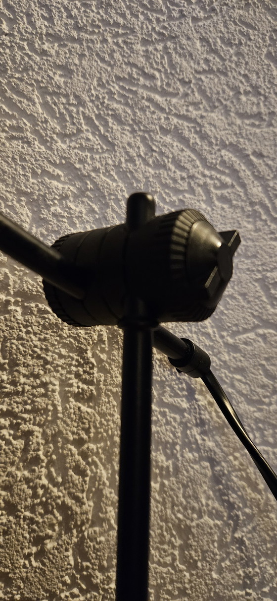 Image 1 of Veneta lumi desk/table lamp massive