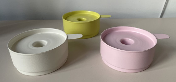 Image 1 of IKEA - Tre candelieri impilabili in metallo nei colori pastello degli anni '90: rari!