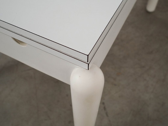 Image 1 of White extendable table, Italian design, 1980s, made in Italy