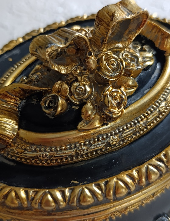 Portagioie vintage decorato in stile Luigi XVI – Oggetti decorativi (photo 3 of 10)