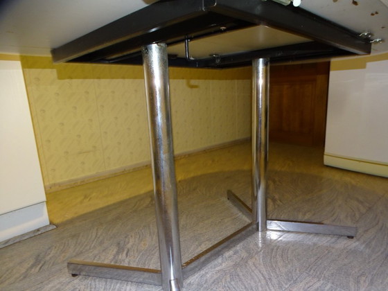 Image 1 of Retro-Esstisch in Weiß und Chrom