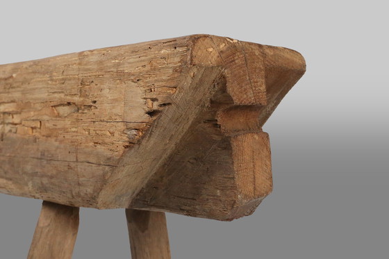 Image 1 of Panca rustica ricavata da un tronco d&#39;albero, Francia, anni &#39;50 del XIX secolo