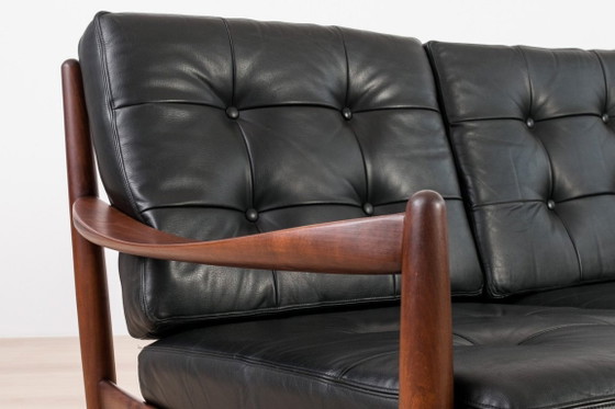 Image 1 of Divano scandinavo a 3 posti in legno e pelle nera, anni '60