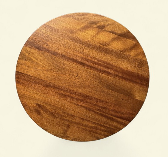 Solid mahogany tripod side table | Danish style | Three legs, zero compromises | (presumably) 1960s, Wood (photo 10 of 13)