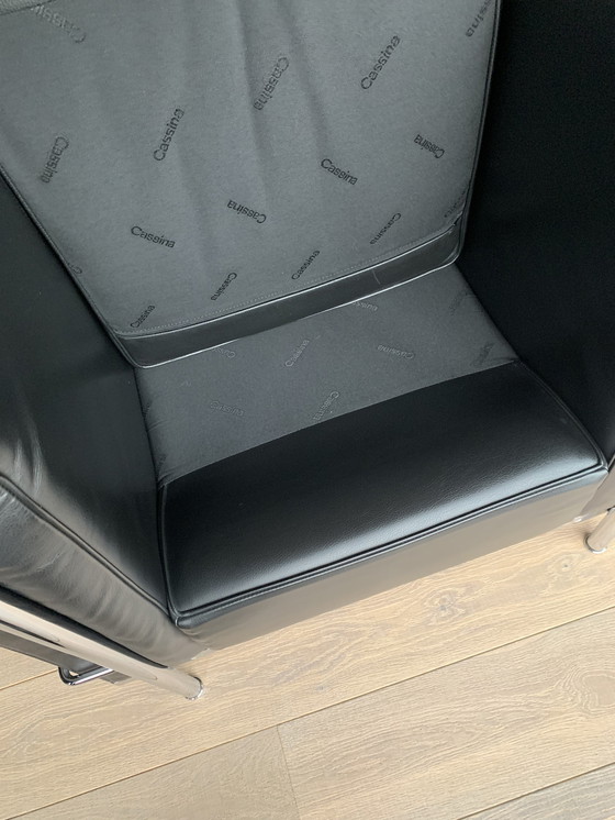 Image 1 of Cassina LC2 Le Corbusier