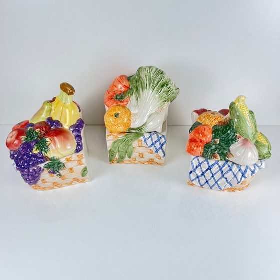 Image 1 of Panier en faïence trois pièces avec couvercles pour fruits et légumes, style majolique italienne, années 1980
